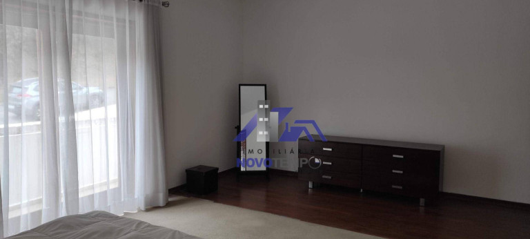 Imagem Casa com 5 Quartos à Venda ou Locação, 1.360 m² em Tamboré 01 - Barueri Imagem Casa com 5 Quartos à Venda ou Locação, 1.360 m² em Tamboré 01 - Barueri