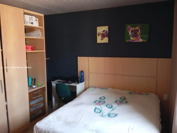 Imagem Casa com 6 Quartos à Venda, 220 m² em Cidade Industrial - Curitiba Imagem Casa com 6 Quartos à Venda, 220 m² em Cidade Industrial - Curitiba