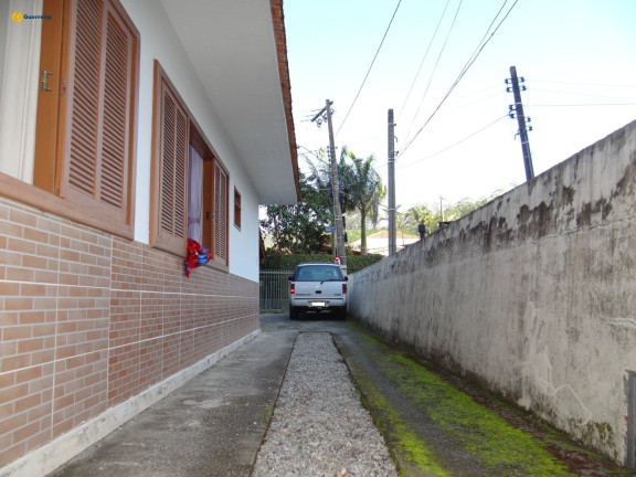 Imagem Casa com 4 Quartos à Venda, 504 m² em Córrego Grande - Florianópolis