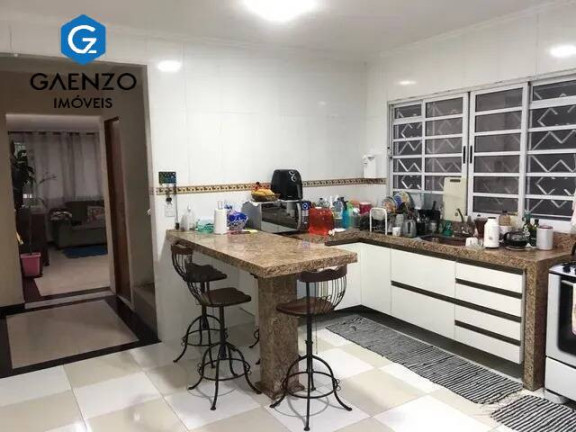 Imagem Sobrado com 3 Quartos à Venda, 244 m² em Km 18 - Osasco