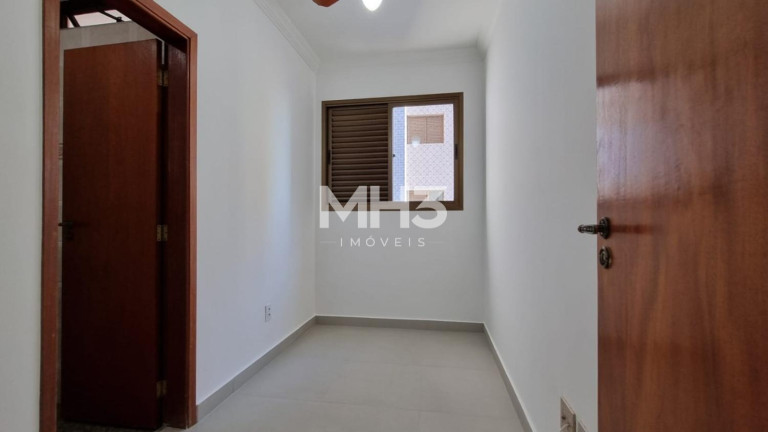 Imagem Imóvel com 4 Quartos à Venda, 150 m² em Mansões Santo Antônio - Campinas Imagem Imóvel com 4 Quartos à Venda, 150 m² em Mansões Santo Antônio - Campinas