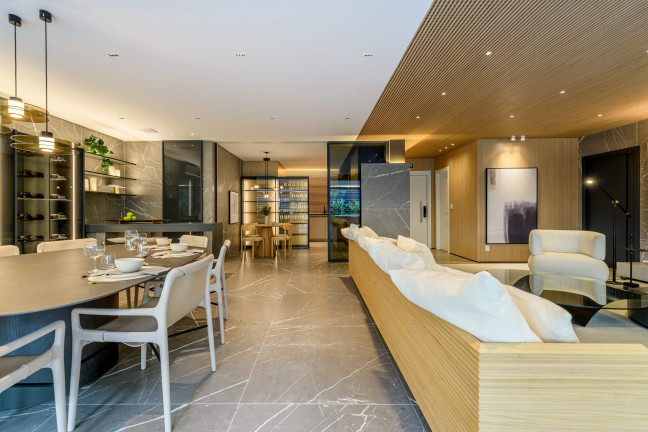 Imagem Imóvel com 3 Quartos à Venda, 230 m² em Petrópolis - Porto Alegre Imagem Imóvel com 3 Quartos à Venda, 230 m² em Petrópolis - Porto Alegre