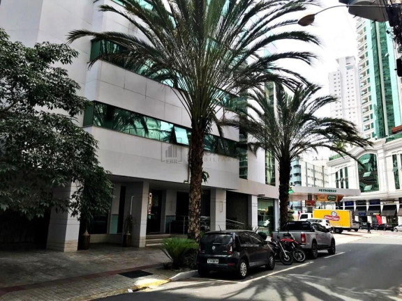 Foto do imóvel Apartamento com 3 Quartos à Venda, 156 m² em Centro - Balneário Camboriú