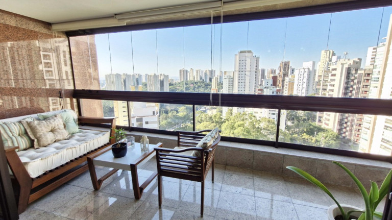 Imagem Apartamento com 4 Quartos à Venda, 226 m² em Vila Suzana - São Paulo
