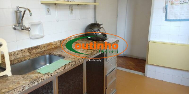 Imagem Apartamento com 2 Quartos à Venda, 70 m² em Tijuca - Rio De Janeiro