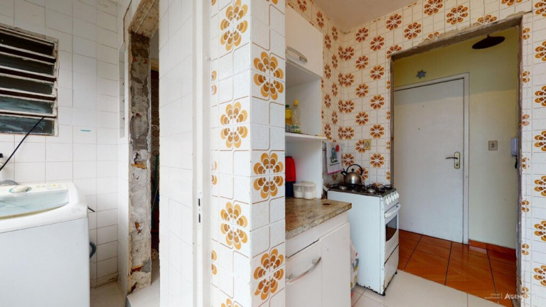 Imagem Imóvel com 3 Quartos à Venda, 80 m² em Petrópolis - Porto Alegre