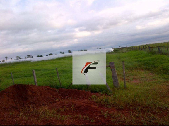 Imagem Fazenda à Venda, 49.000.000 m² em Centro - Paranavaí Imagem Fazenda à Venda, 49.000.000 m² em Centro - Paranavaí
