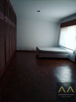 Imagem Casa com 3 Quartos à Venda, 300 m² em Alphaville - Barueri Imagem Casa com 3 Quartos à Venda, 300 m² em Alphaville - Barueri