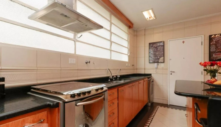 Imagem Imóvel com 3 Quartos à Venda, 170 m² em Pinheiros - São Paulo Imagem Imóvel com 3 Quartos à Venda, 170 m² em Pinheiros - São Paulo