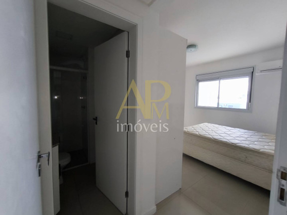 Imagem Apartamento com 2 Quartos à Venda, 74 m² em Barreiros - São José