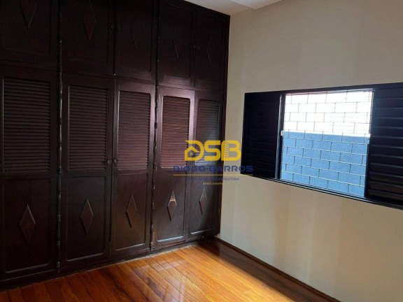 Imagem Casa com 2 Quartos à Venda, 190 m² em Centro - Barretos