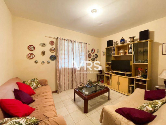 Imagem Casa com 4 Quartos à Venda, 94 m² em Cascata Guarani - Teresópolis