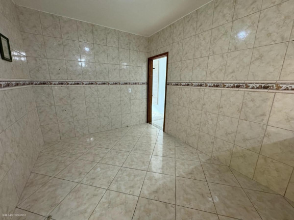 Imagem Casa com 5 Quartos à Venda, 250 m² em Pereque - Porto Belo