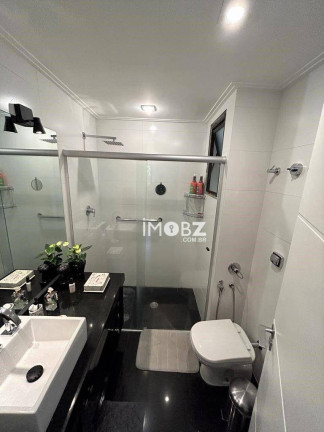 Imagem Imóvel com 4 Quartos à Venda, 130 m² em Vila Suzana - São Paulo