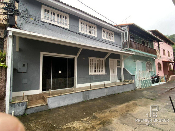 Casa com 3 Quartos à Venda, 100 m² em Várzea - Teresópolis
