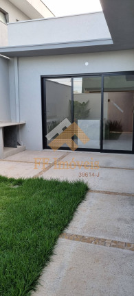 Imagem Casa com 3 Quartos à Venda, 240 m² em São Carlos