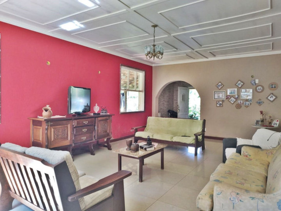 Imagem Imóvel com 4 Quartos à Venda, 194.840 m² em Ponte Nova - Teresópolis