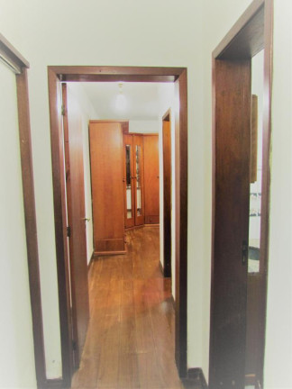 Imagem Casa com 3 Quartos à Venda, 315 m² em Jardim São Pedro - Porto Alegre Imagem Casa com 3 Quartos à Venda, 315 m² em Jardim São Pedro - Porto Alegre