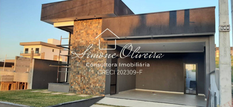 Imagem Casa com 3 Quartos à Venda, 250 m² em Parque Residencial Maria Elmira - Caçapava