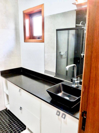 Imagem Casa com 3 Quartos à Venda, 800 m² em Usina - Atibaia