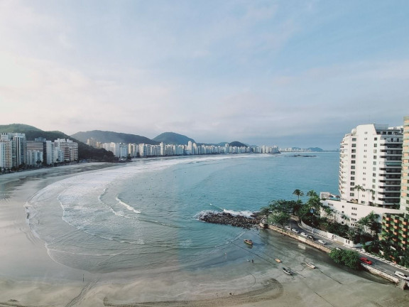 Apartamento com 4 Quartos à Venda, 180 m² em Astúrias - Guarujá