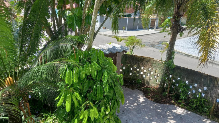 Imagem Casa com 3 Quartos à Venda, 308 m² em Loty - Itanhaém Imagem Casa com 3 Quartos à Venda, 308 m² em Loty - Itanhaém