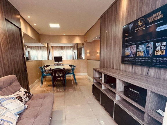 Apartamento com 2 Quartos à Venda, 70 m² em Gonzaga - Santos
