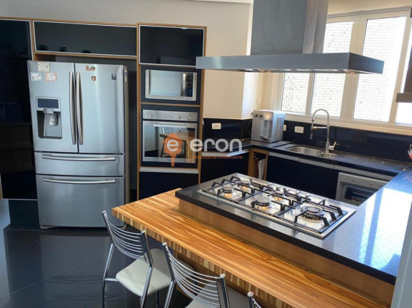 Imagem Apartamento com 4 Quartos à Venda, 298 m²