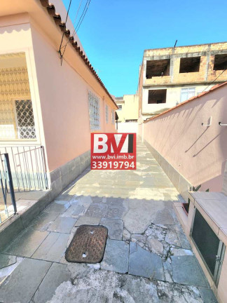 Imagem Casa com 3 Quartos à Venda, 250 m² em Jardim América - Rio De Janeiro Imagem Casa com 3 Quartos à Venda, 250 m² em Jardim América - Rio De Janeiro