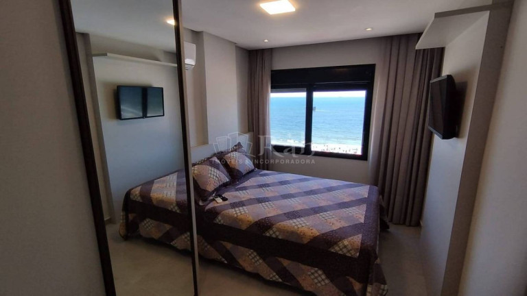 Imagem Apartamento com 3 Quartos para Alugar, 131 m² em Centro - Balneário Camboriú Imagem Apartamento com 3 Quartos para Alugar, 131 m² em Centro - Balneário Camboriú