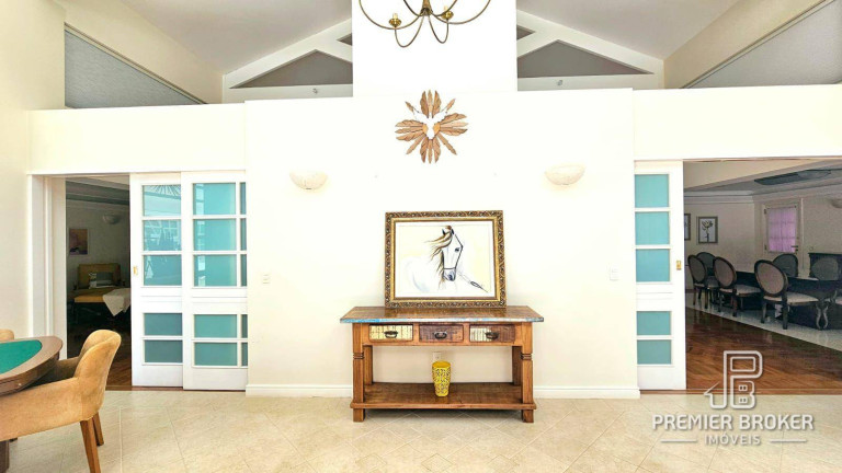 Imagem Casa com 4 Quartos à Venda, 515 m² em Comary - Teresópolis