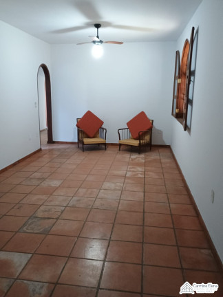 Imagem Casa com 6 Quartos para Alugar, 15 m² em Centro - Ubatuba Imagem Casa com 6 Quartos para Alugar, 15 m² em Centro - Ubatuba