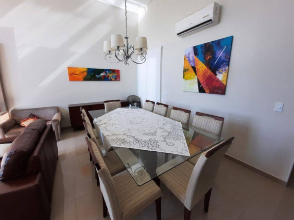 Imagem Casa com 4 Quartos à Venda, 300 m² em Centro - Xangri-lá