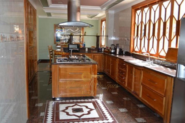 Imagem Casa com 5 Quartos à Venda, 985 m² em Parque Do Imbui - Teresópolis Imagem Casa com 5 Quartos à Venda, 985 m² em Parque Do Imbui - Teresópolis