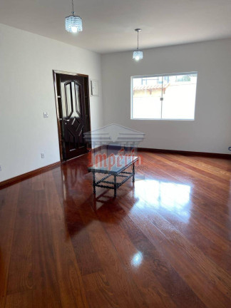 Imagem Casa com 3 Quartos para Alugar, 193 m² em Vila Helena - Santo André Imagem Casa com 3 Quartos para Alugar, 193 m² em Vila Helena - Santo André