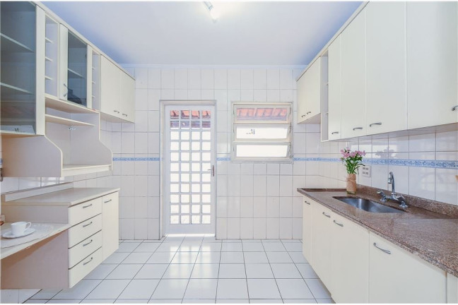 Imagem Casa com 2 Quartos à Venda, 110 m² em Vila Antônio - São Paulo Imagem Casa com 2 Quartos à Venda, 110 m² em Vila Antônio - São Paulo