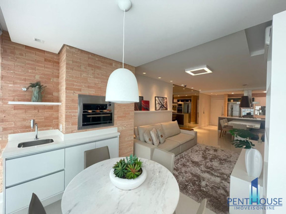 Imagem Apartamento com 3 Quartos à Venda, 117 m² em Centro - Balneário Camboriú Imagem Apartamento com 3 Quartos à Venda, 117 m² em Centro - Balneário Camboriú