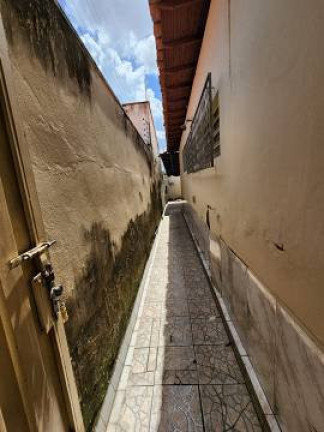 Imagem Casa com 5 Quartos à Venda, 360 m² em São João - Teresina