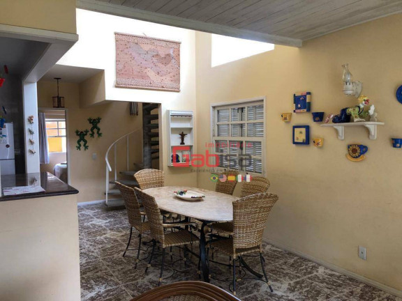 Imagem Casa com 4 Quartos à Venda, 230 m² em Loteamento Portal Da Ferradura - Armação Dos Búzios