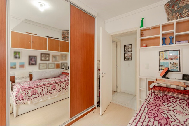 Imagem Apartamento com 2 Quartos à Venda, 79 m² em Petrópolis - Porto Alegre