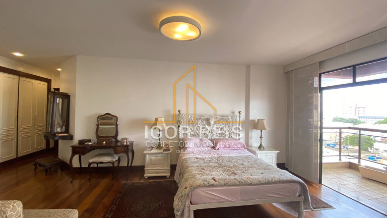 Imagem Apartamento com 4 Quartos à Venda, 400 m² em Centro - Campos Dos Goytacazes
