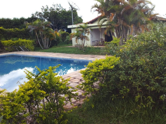 Imagem Chácara com 3 Quartos à Venda, 48 m² em Jardim Vieira De Moraes - Itapetininga
