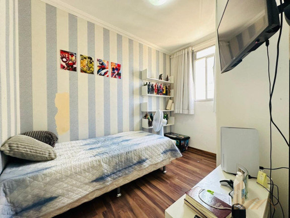 Imagem Apartamento com 3 Quartos à Venda, 60 m² em Itapoã - Belo Horizonte