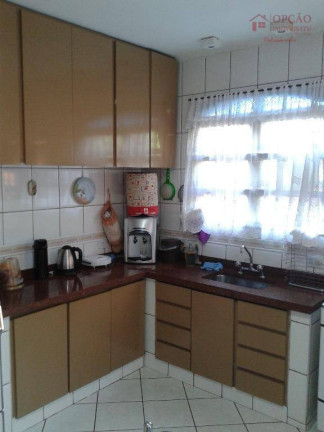 Imagem Casa com 4 Quartos à Venda, 400 m² em Brasil - Itu Imagem Casa com 4 Quartos à Venda, 400 m² em Brasil - Itu