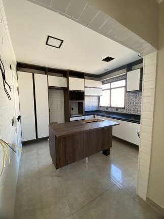 Imagem Apartamento com 3 Quartos à Venda, 192 m² em Pompéia - Santos