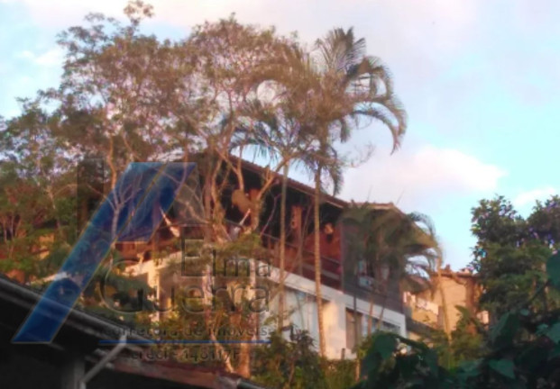 Imagem Casa com 5 Quartos à Venda, 180 m² em Enseada - Ubatuba Imagem Casa com 5 Quartos à Venda, 180 m² em Enseada - Ubatuba