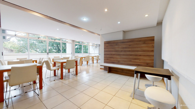 Imagem Imóvel com 2 Quartos à Venda, 50 m² em Tristeza - Porto Alegre