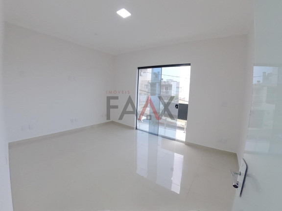 Casa com 3 Quartos para Alugar, 488 m² em Bonsucesso - Guarapuava
