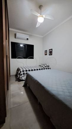 Imagem Casa de Condomínio com 3 Quartos à Venda, 264 m² em Parque Atlanta - Araraquara Imagem Casa de Condomínio com 3 Quartos à Venda, 264 m² em Parque Atlanta - Araraquara