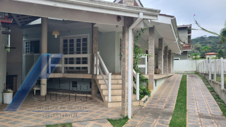 Imagem Casa com 3 Quartos à Venda, 217 m² em Horto Florestal - Ubatuba Imagem Casa com 3 Quartos à Venda, 217 m² em Horto Florestal - Ubatuba